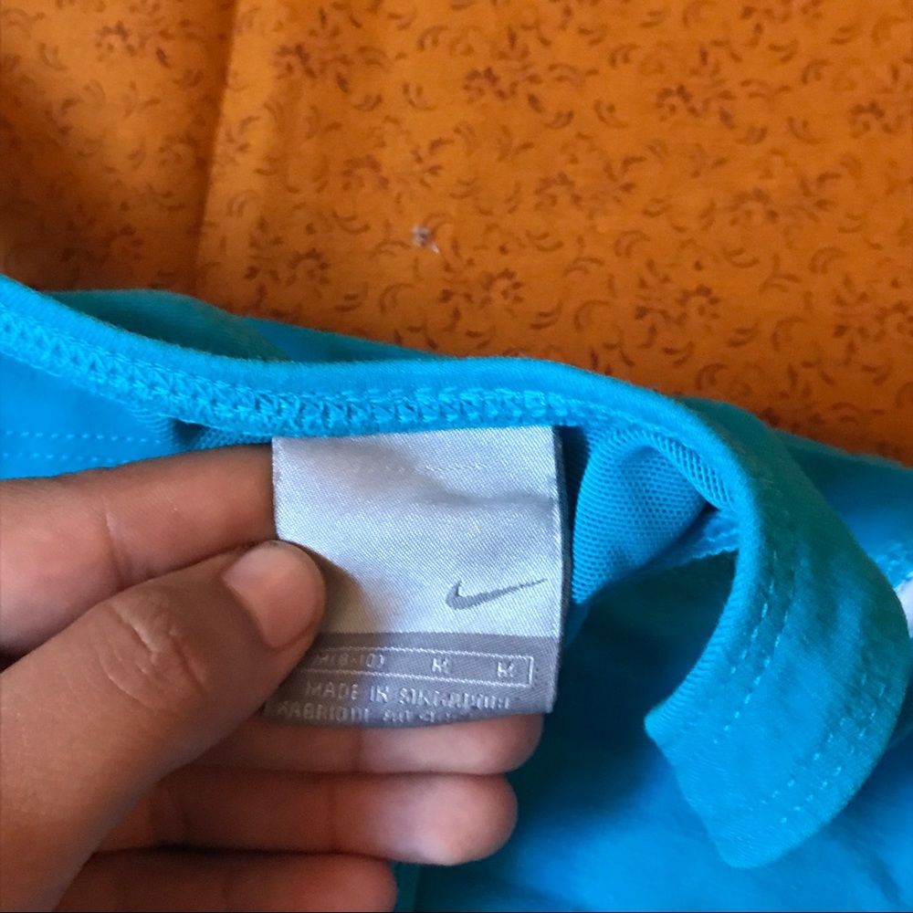 Vintage Nike Top - Picture 2 of 2